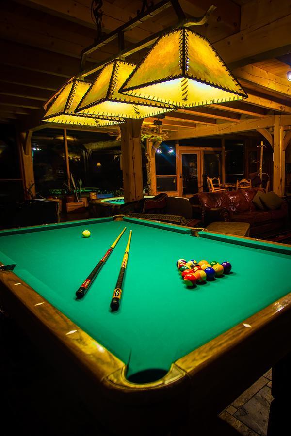 Bear Claw Lodge Kispiox Экстерьер фото