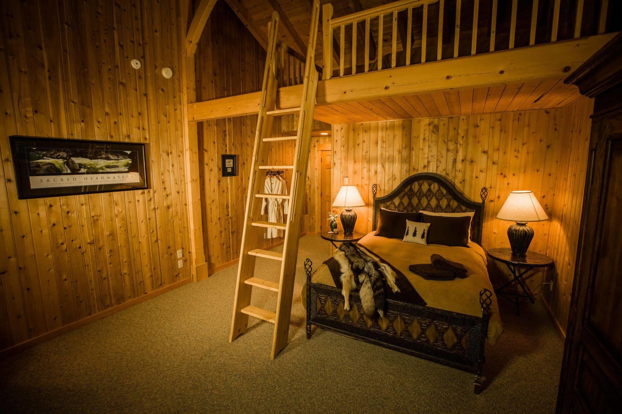 Bear Claw Lodge Kispiox Экстерьер фото
